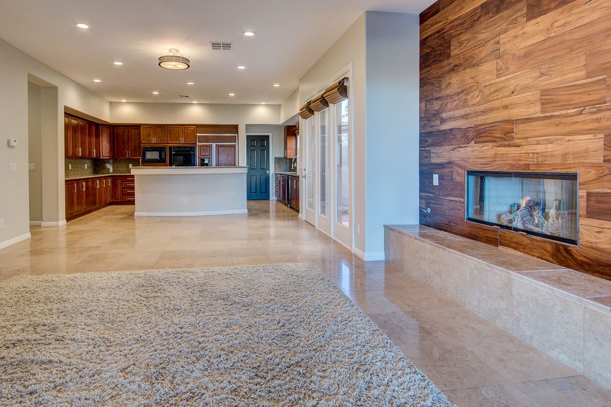 Family Room looking into Ktichen